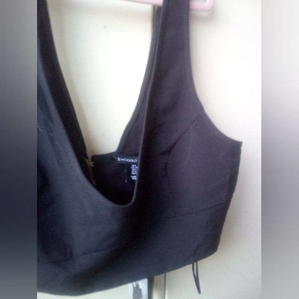 Set Sincerly Jules Bandier Black Biker shorts 4 Clasp Sports bralette LRG - Picture 10 of 15